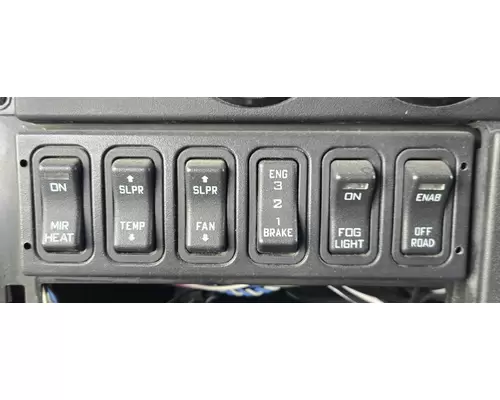 INTERNATIONAL PROSTAR DashConsole Switch