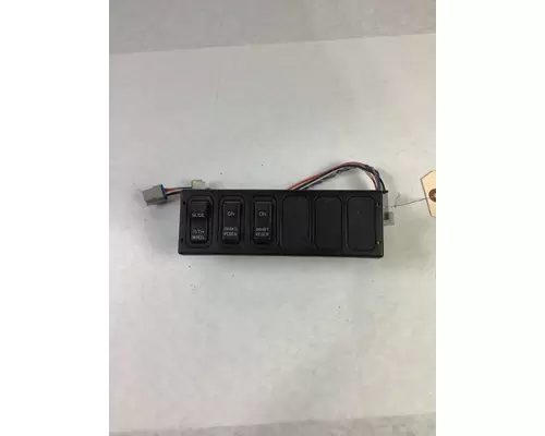 INTERNATIONAL PROSTAR DashConsole Switch
