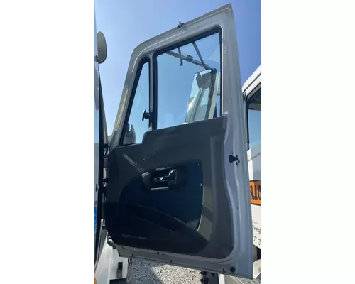 INTERNATIONAL PROSTAR Door Assembly, Front