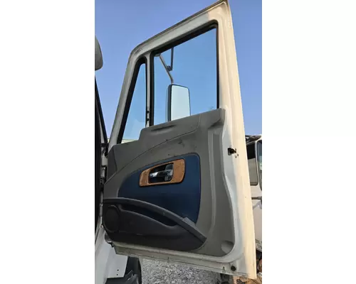 INTERNATIONAL PROSTAR Door Assembly, Front