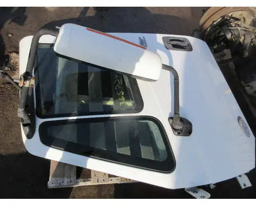 INTERNATIONAL PROSTAR Door Assembly, Front