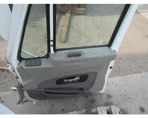 INTERNATIONAL PROSTAR Door Assembly, Front