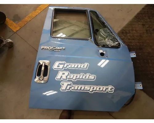 INTERNATIONAL PROSTAR Door Assembly, Front