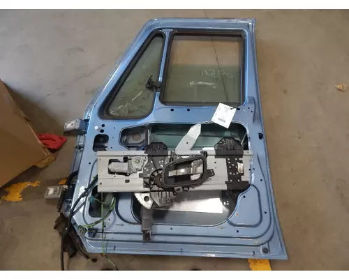 INTERNATIONAL PROSTAR Door Assembly, Front