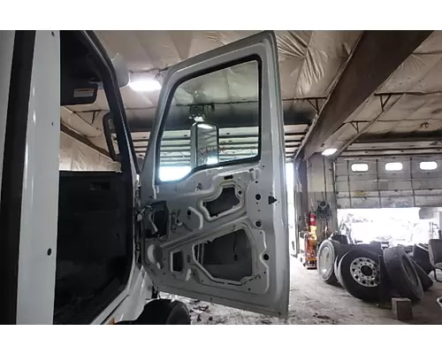 INTERNATIONAL PROSTAR Door Assembly, Front