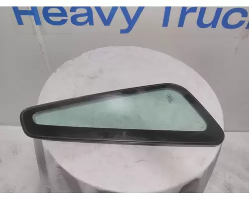 INTERNATIONAL PROSTAR Door Vent Glass, Front