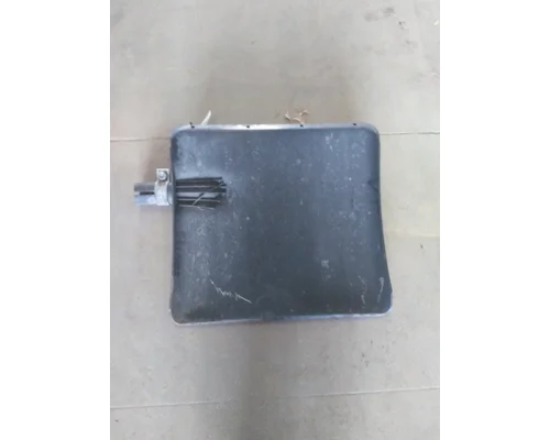 INTERNATIONAL PROSTAR FENDER, QUARTERHALF REAR