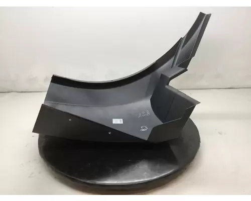 INTERNATIONAL PROSTAR Fender Extension