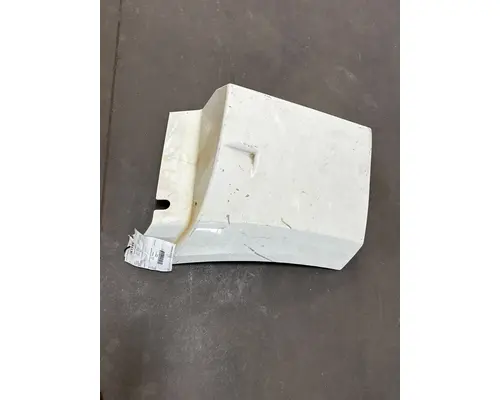 INTERNATIONAL PROSTAR Fender Extension