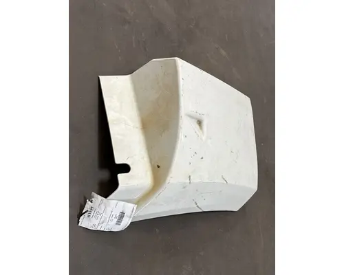 INTERNATIONAL PROSTAR Fender Extension