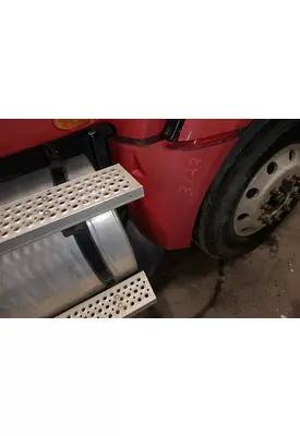 INTERNATIONAL PROSTAR Fender Extension