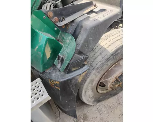INTERNATIONAL PROSTAR Fender Extension
