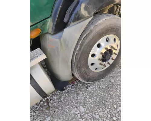 INTERNATIONAL PROSTAR Fender Extension