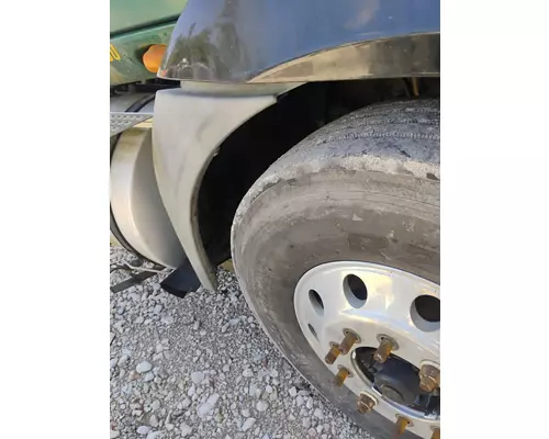 INTERNATIONAL PROSTAR Fender Extension