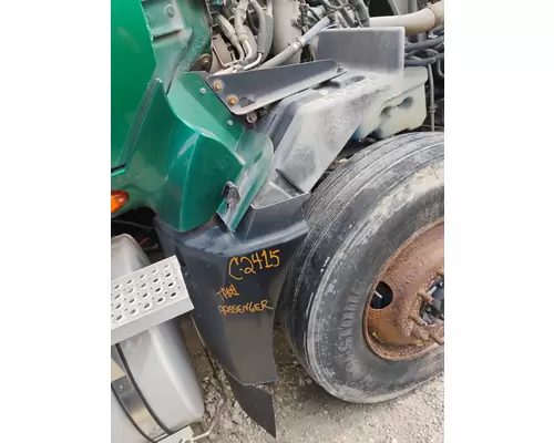 INTERNATIONAL PROSTAR Fender Extension