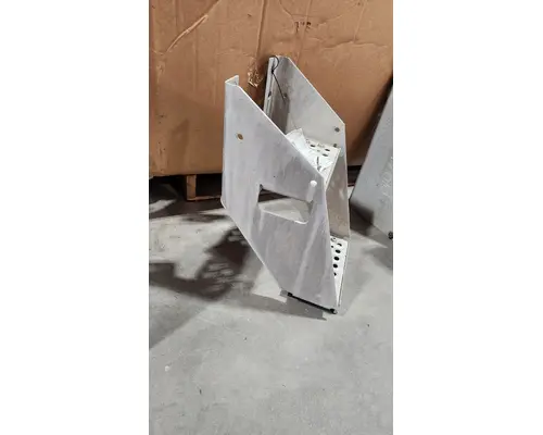 INTERNATIONAL PROSTAR Frame Steps