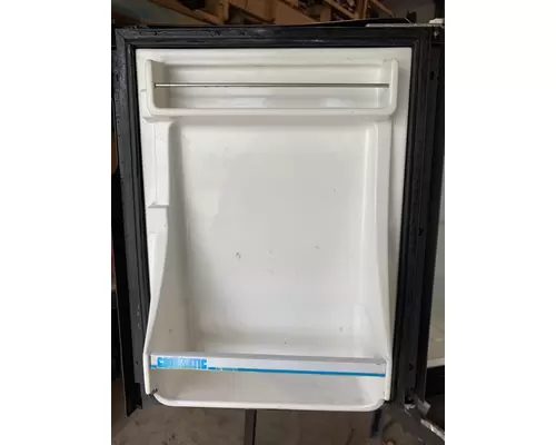 INTERNATIONAL PROSTAR Fridge