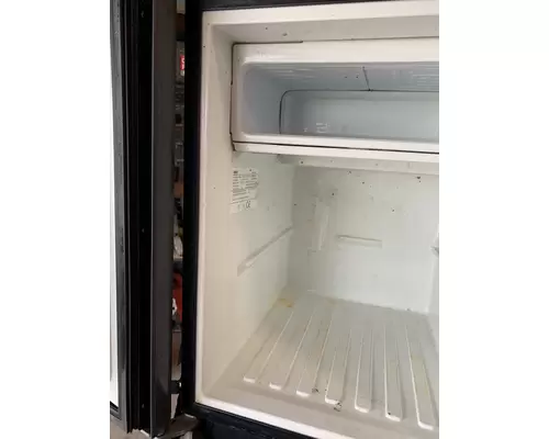 INTERNATIONAL PROSTAR Fridge