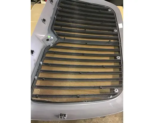 INTERNATIONAL PROSTAR Grille