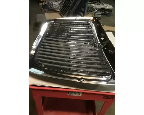 INTERNATIONAL PROSTAR Grille
