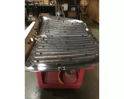 INTERNATIONAL PROSTAR Grille