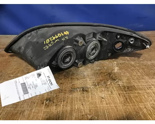 INTERNATIONAL PROSTAR HEADLAMP ASSEMBLY