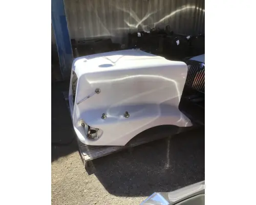 INTERNATIONAL PROSTAR Hood