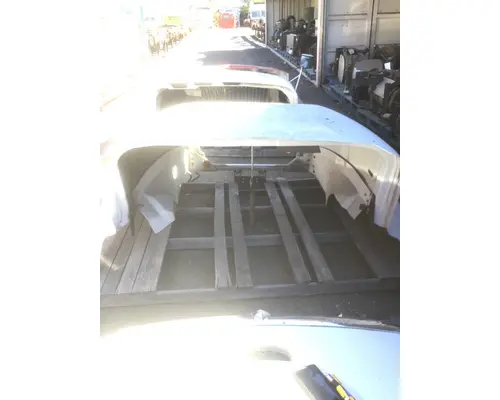 INTERNATIONAL PROSTAR Hood