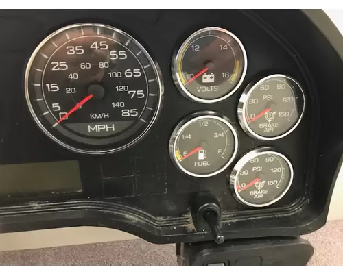 INTERNATIONAL PROSTAR Instrument Cluster