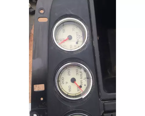 INTERNATIONAL PROSTAR Instrument Cluster