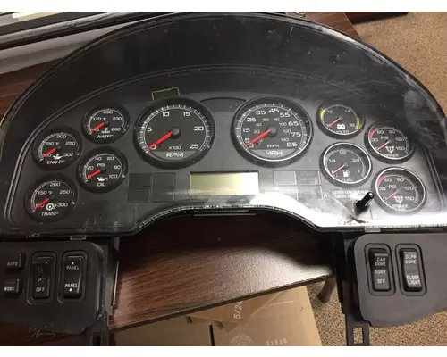 INTERNATIONAL PROSTAR Instrument Cluster