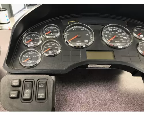 INTERNATIONAL PROSTAR Instrument Cluster