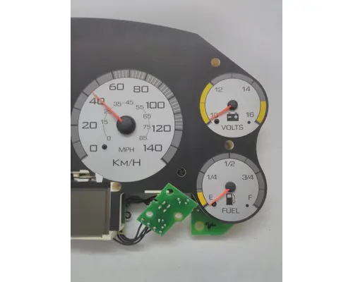 INTERNATIONAL PROSTAR Instrument Cluster