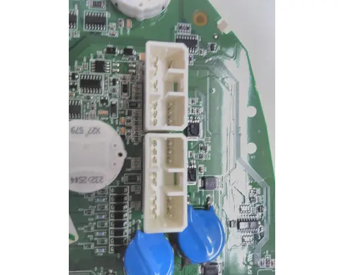 INTERNATIONAL PROSTAR Instrument Cluster