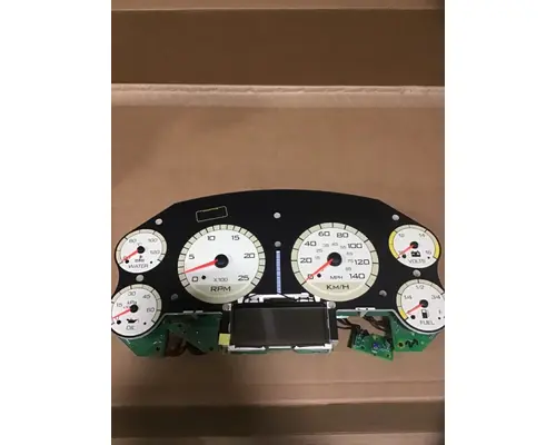 INTERNATIONAL PROSTAR Instrument Cluster