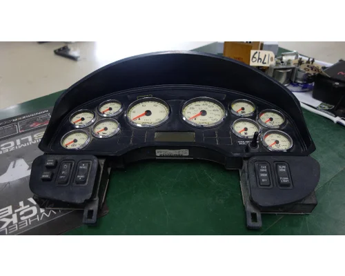INTERNATIONAL PROSTAR Instrument Cluster