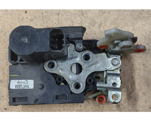 INTERNATIONAL PROSTAR Latches and Locks