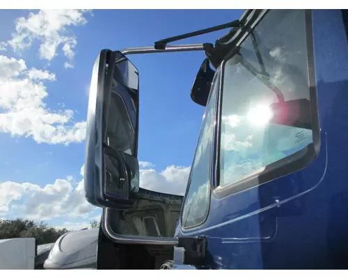 INTERNATIONAL PROSTAR MIRROR ASSEMBLY CABDOOR