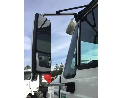 INTERNATIONAL PROSTAR MIRROR ASSEMBLY CABDOOR