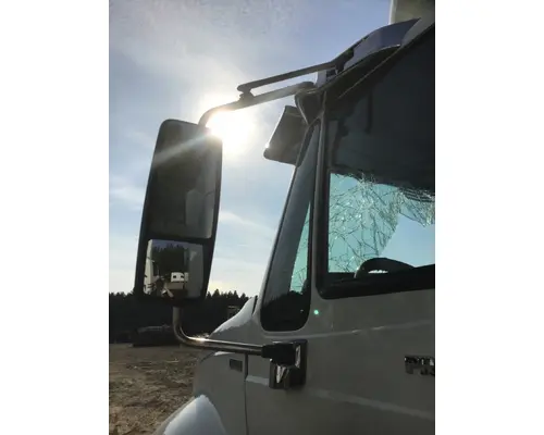 INTERNATIONAL PROSTAR MIRROR ASSEMBLY CABDOOR