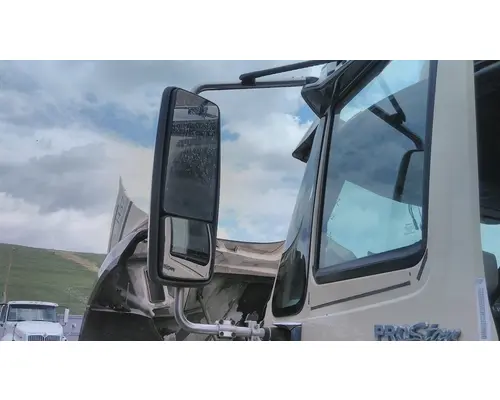 INTERNATIONAL PROSTAR MIRROR ASSEMBLY CABDOOR