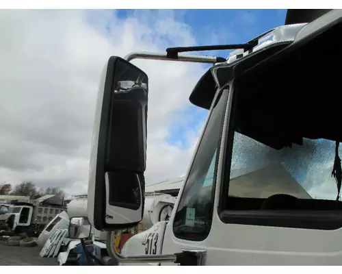 INTERNATIONAL PROSTAR Mirror (Side View)