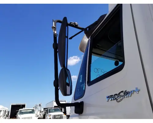 INTERNATIONAL PROSTAR Mirror (Side View)