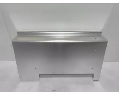 INTERNATIONAL PROSTAR Muffler Shield