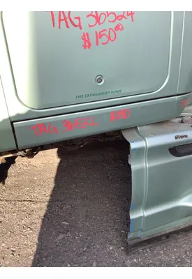 INTERNATIONAL PROSTAR ROCKER PANEL 