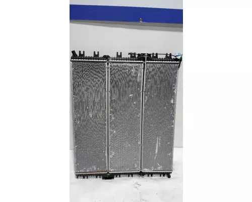 INTERNATIONAL PROSTAR Radiator