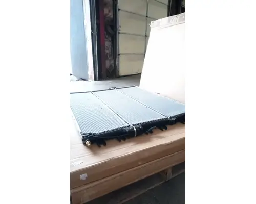 INTERNATIONAL PROSTAR Radiator