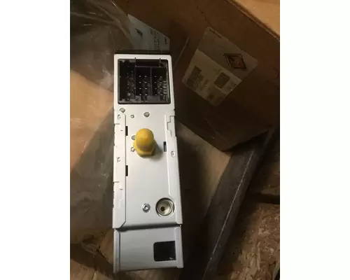 INTERNATIONAL PROSTAR Radio