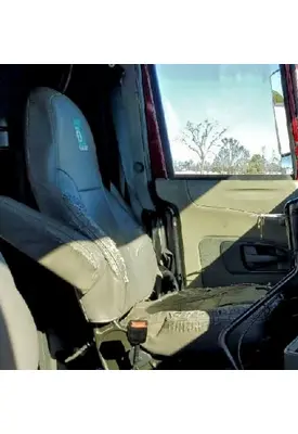 INTERNATIONAL PROSTAR SEAT, FRONT