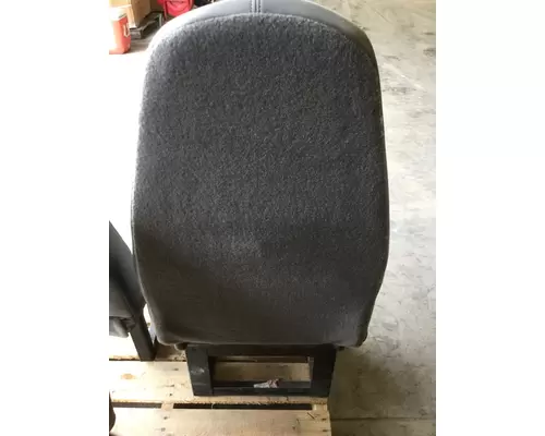 INTERNATIONAL PROSTAR SEAT, FRONT